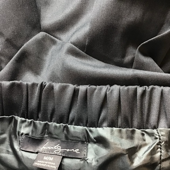 NWT Strapless cocktail dress Knee Length Medium - Picture 4 of 7